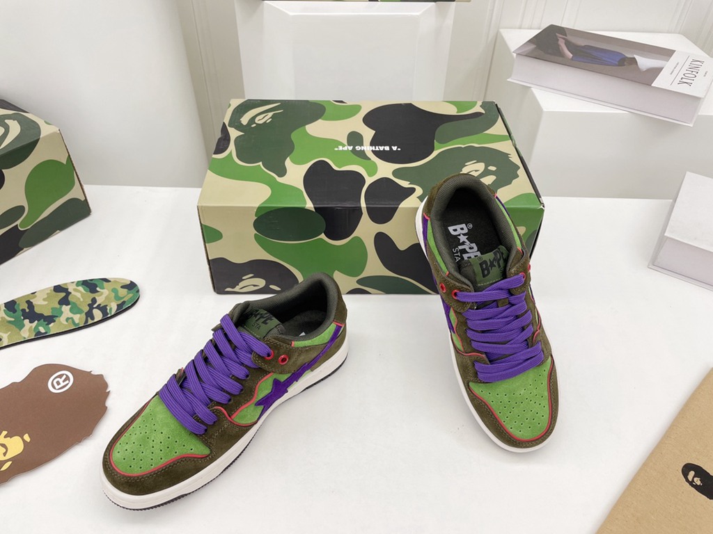 B*APE SNEAKERS